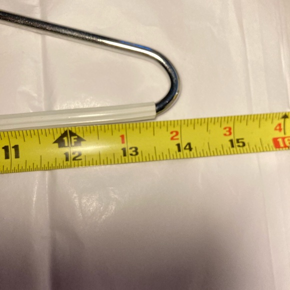 10 Chrome metal pant hangers - Picture 8 of 9